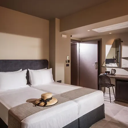 Hotel Petousis &