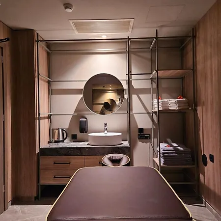 Petousis & 4* Amoudara (Heraklion)