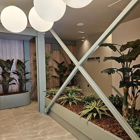 Hotel Petousis &
